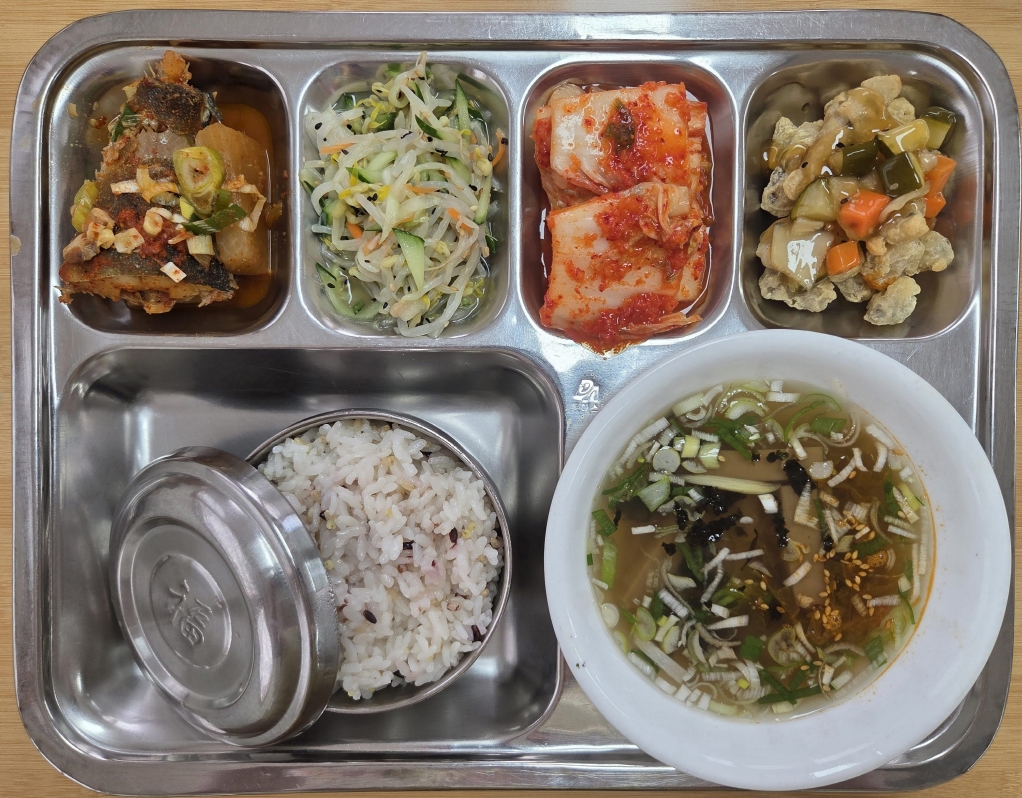 25.10.24.(금) 중식 