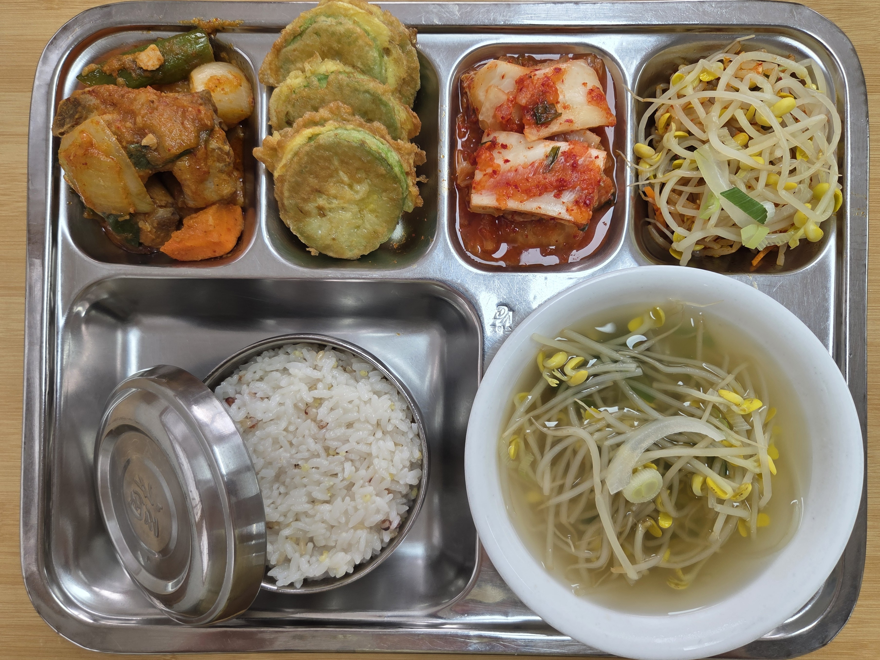 25.08.11.(월) 석식  ※ 메뉴 변경